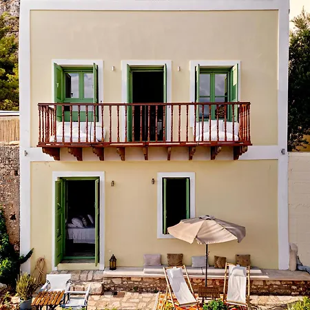 Blue Horizon Kastellorizo בית נופש