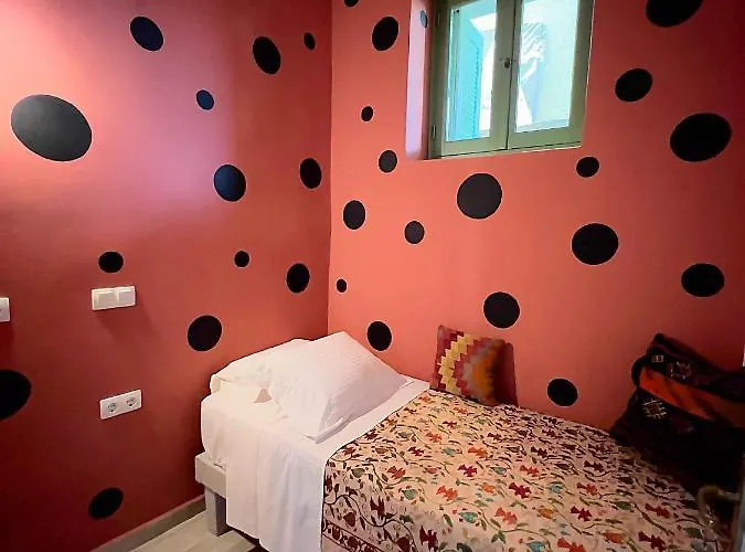 Blue Horizon Kastellorizo ماغيستي